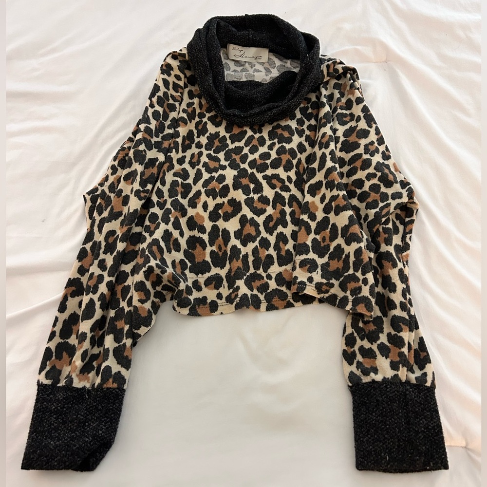 Vintage Havana Cheetah print sweater